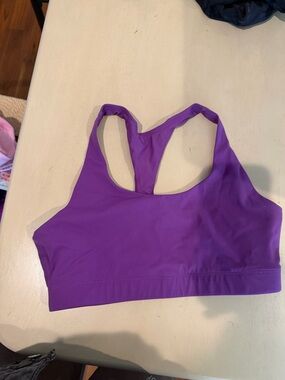 Outdoor voices doing things bra